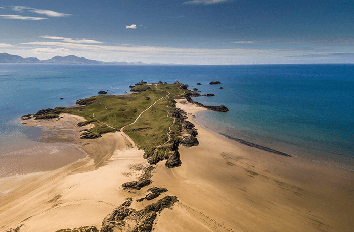 llandwyn scenery